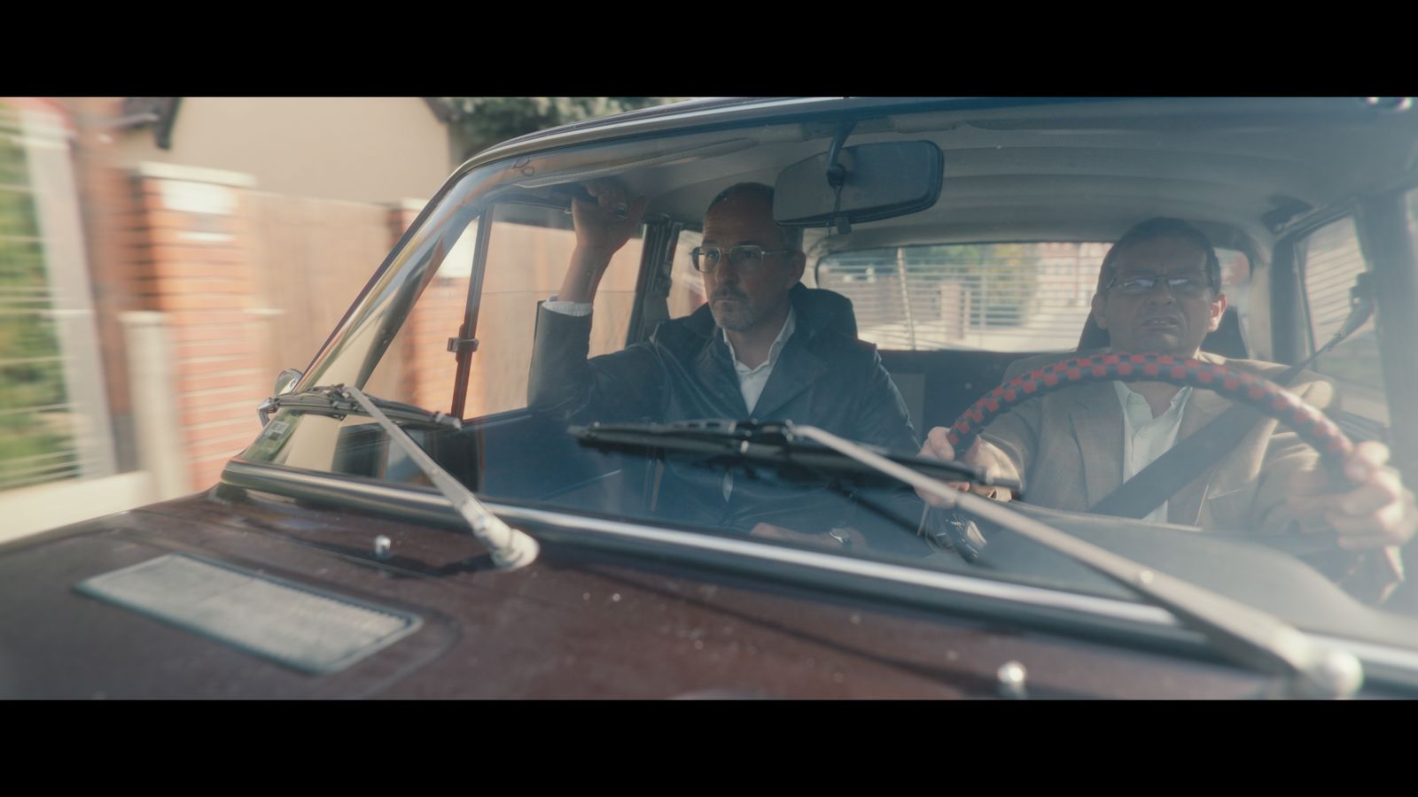 Im Wagen — Unterwegs im Osten
